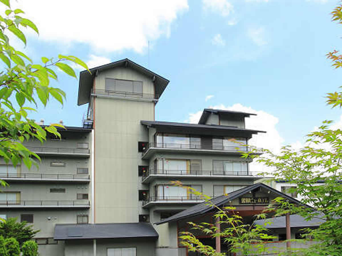 長野駅出発 バスで行く 黒部ビューホテル1泊（夕食朝食付） Hakuba47＆ 白馬五竜スキー場リフト券付宿泊パックのイメージ