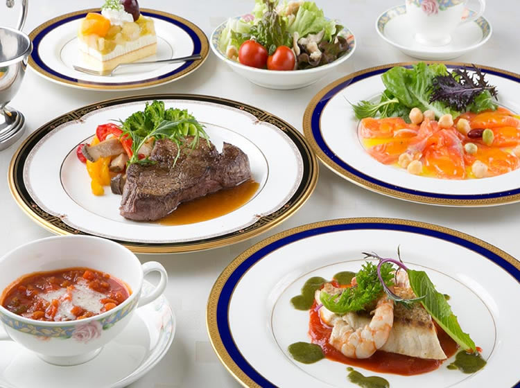 マイカーで行く ローゼンハイム白馬 1泊（夕食朝食付） Hakuba47＆ 白馬五竜スキー場リフト券付宿泊パックのイメージ