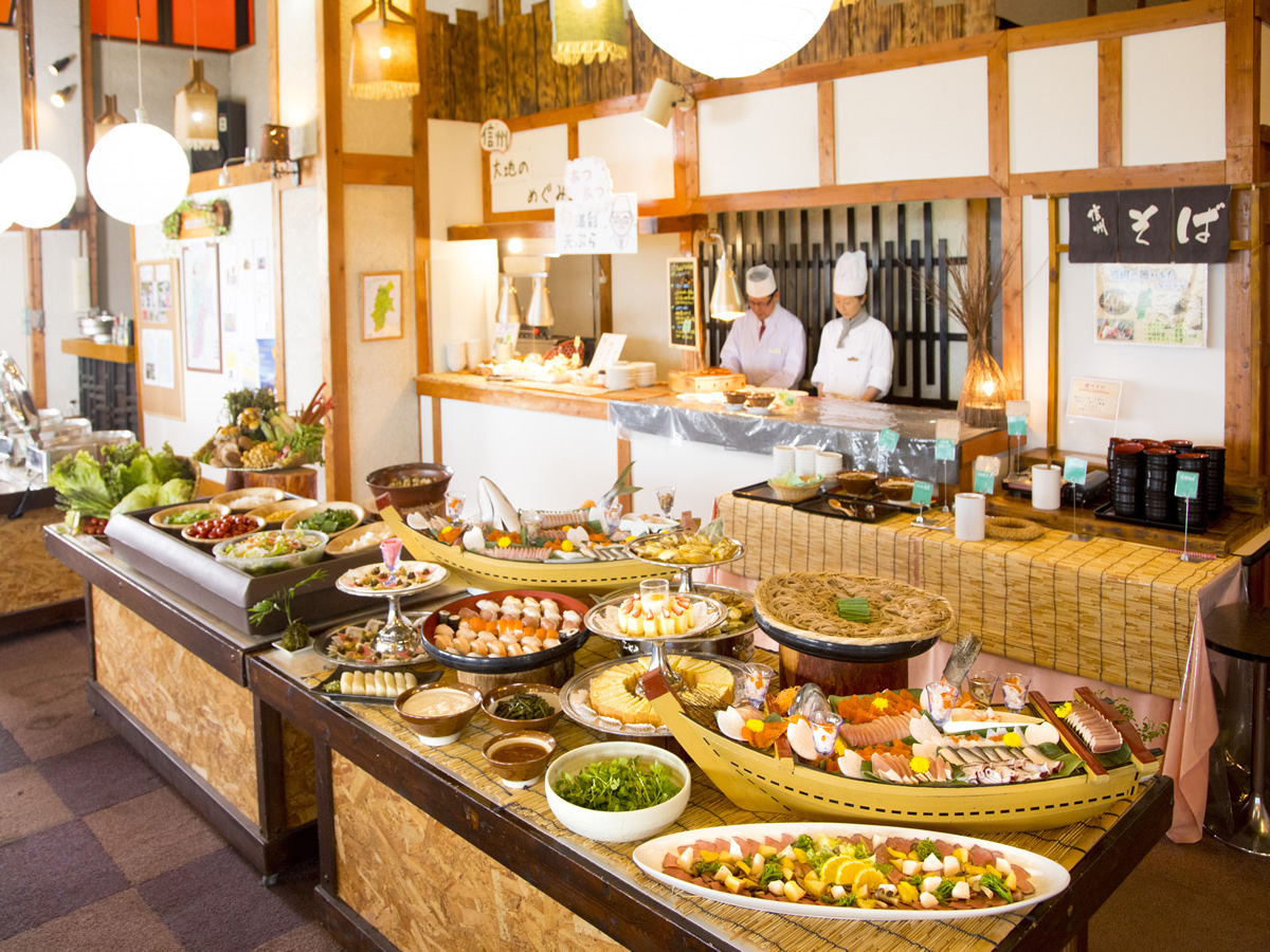 長野駅出発 バスで行く 白馬ハイランドホテル1泊（夕食朝食付） Hakuba47＆ 白馬五竜スキー場リフト券付宿泊パックのイメージ