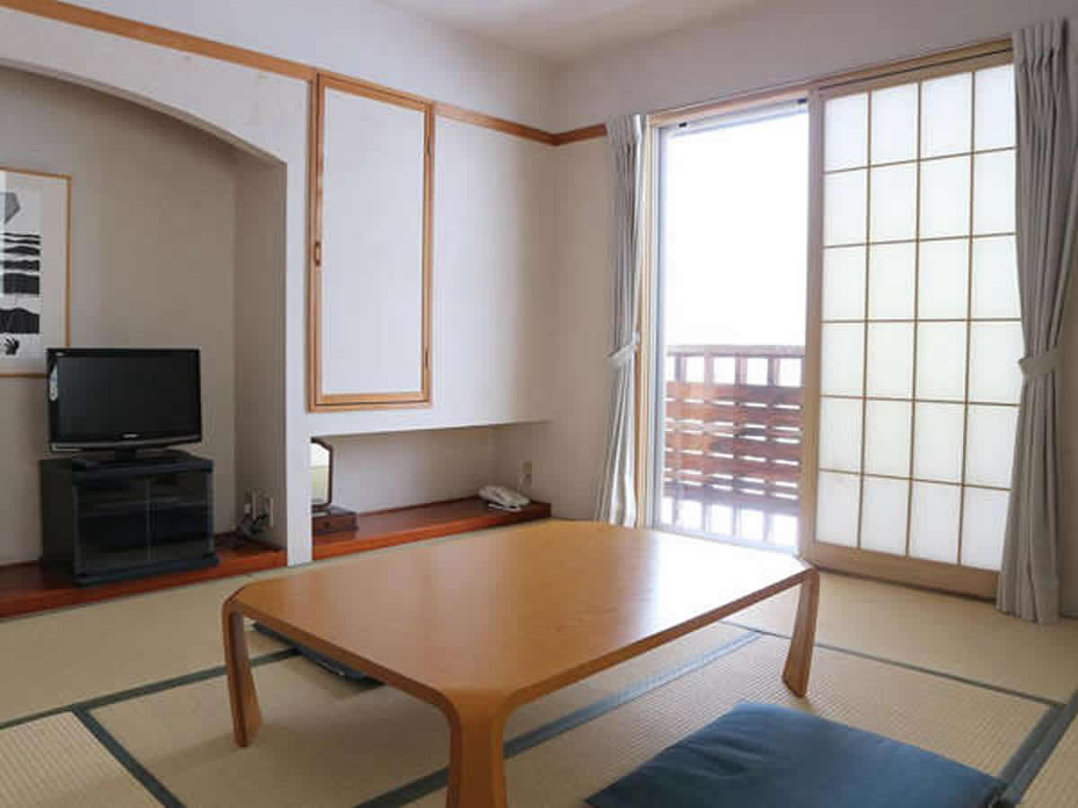 長野駅出発 バスで行く 白馬エスキーナ 1泊（朝食付）つがいけマウンテンリゾートリフト券付宿泊パックのイメージ