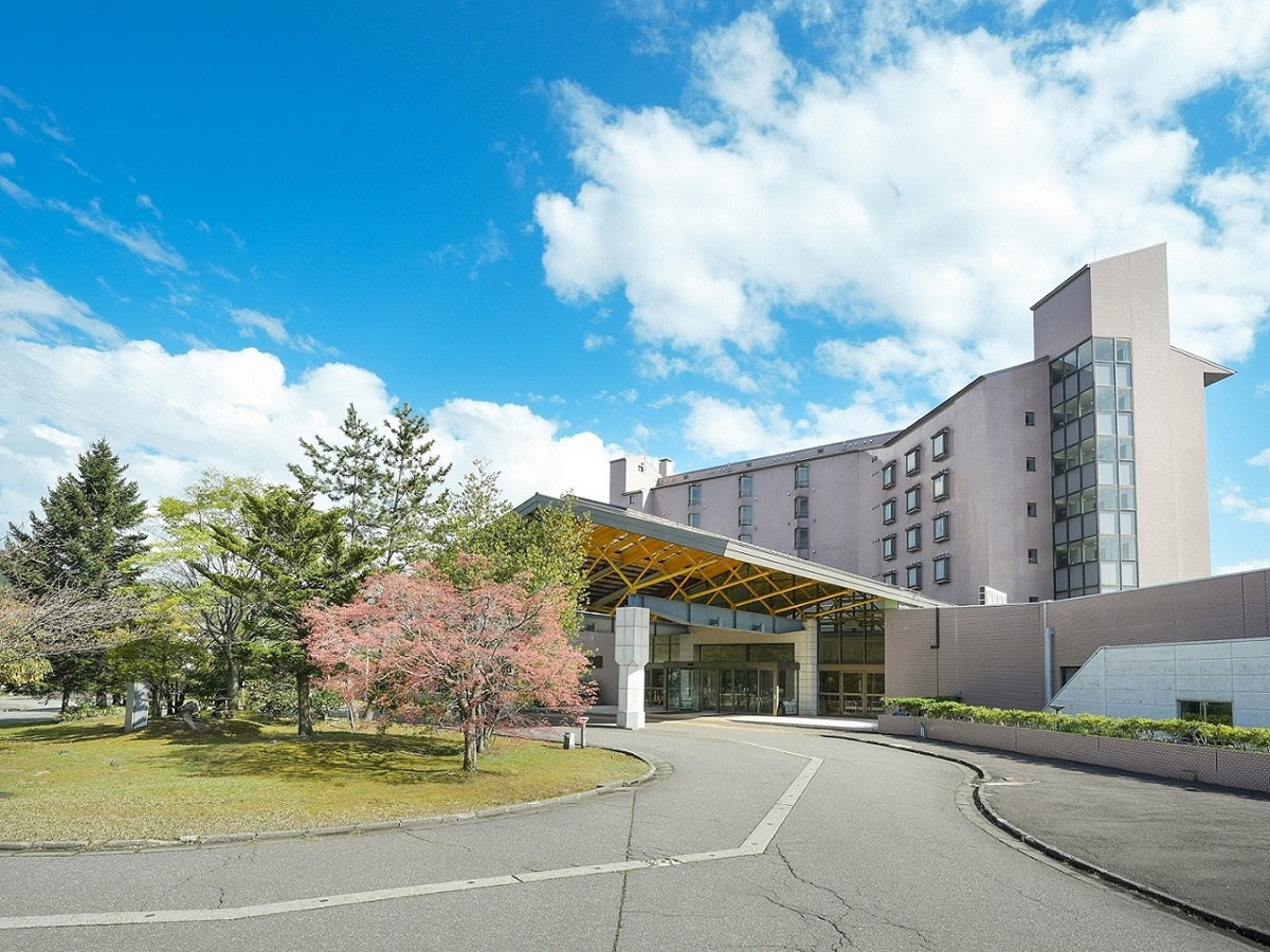 マイカーで行く ホテル國冨アネックス 1泊（夕食朝食付） Hakuba47＆ 白馬五竜スキー場リフト券付宿泊パックのイメージ