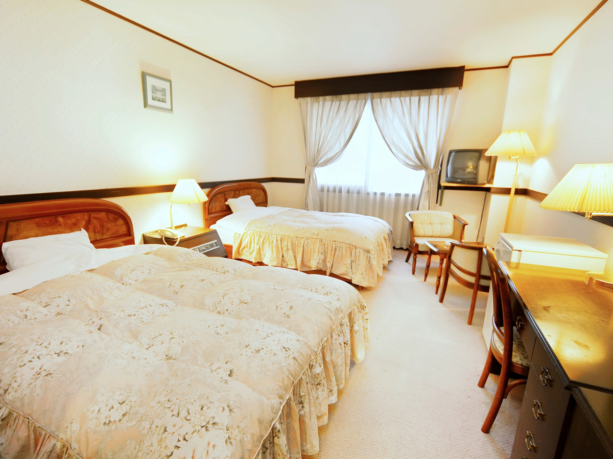 マイカー・交通各自で行く ホテルエルディア斑尾1泊（夕食朝食付）斑尾高原＆タングラム共通リフト券付宿泊パックのイメージ